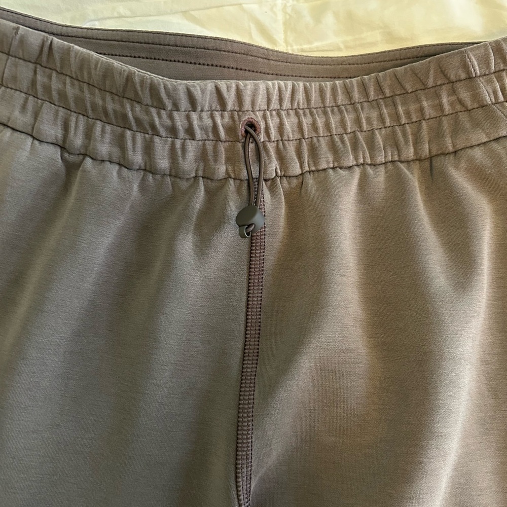 Lululemon Brown/Grey Soft Wide-Leg Athletic Pants - Picture 5 of 8